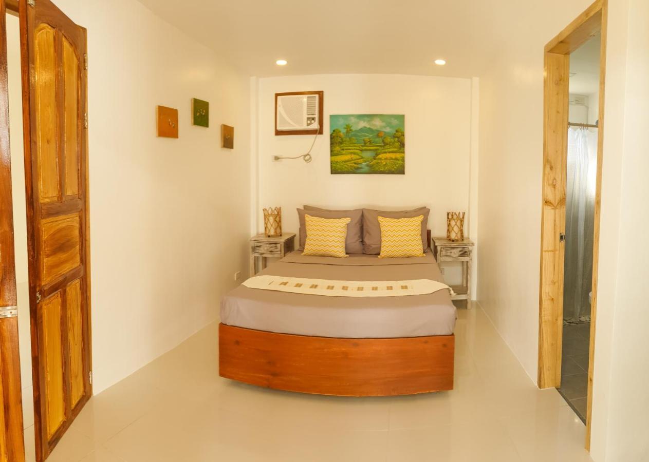 Hutch Lodging House El Nido Exterior photo
